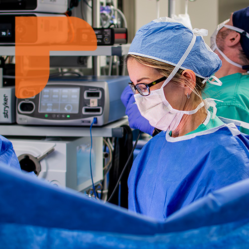 surgical services image of doctor doing surgery from rome memorial hospital near oneida ny