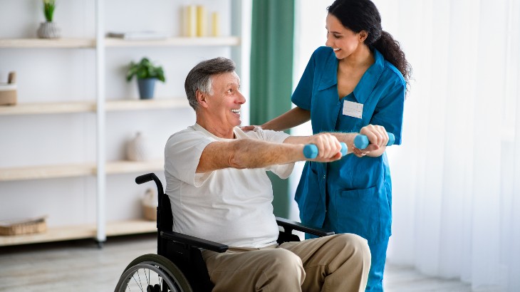 Short Term Rehabilitation service image of female doctor helping patient recover at rome health hospital near rome ny