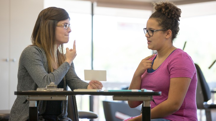 speech therapy image of female doctor helping speech patient at rome health hospital near rome ny