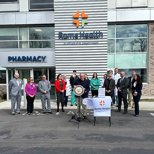 Senator Chuck Schumer along with public officials and representatives from Rome Health gather to show support of stopping ransomware threat against Healthcare facilities